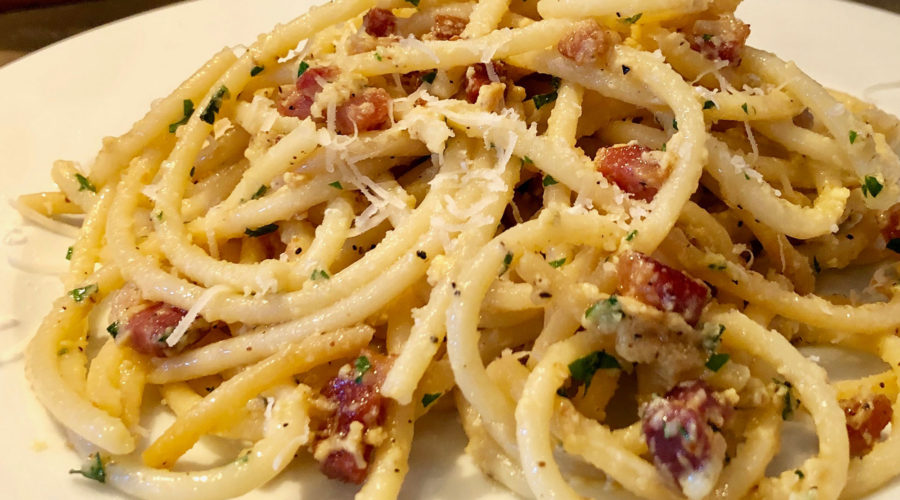 Bucatini pasta carbonara