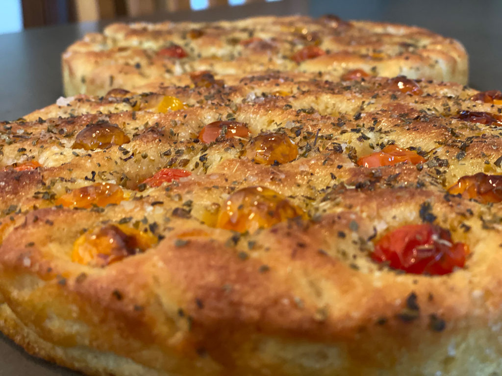 Focaccia Barese del panificio - Diario di Cucina. Expat-Mamma in Francia