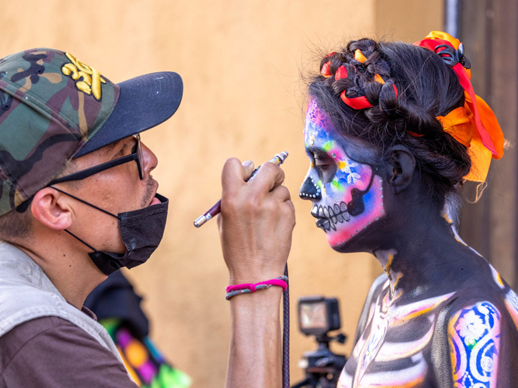 Gerardo “Fosil” Rivera Suaste at work