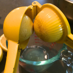 juicing lemons