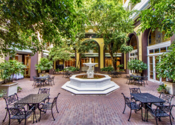 Hotel Mazarin inner courtyard; a quiet retreat from the hustle and bustle of Bourbon Street, just outside. Hotel Mazarin inner courtyard