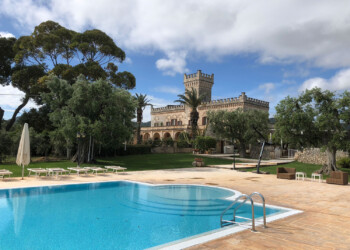 Masseria Salamina grounds